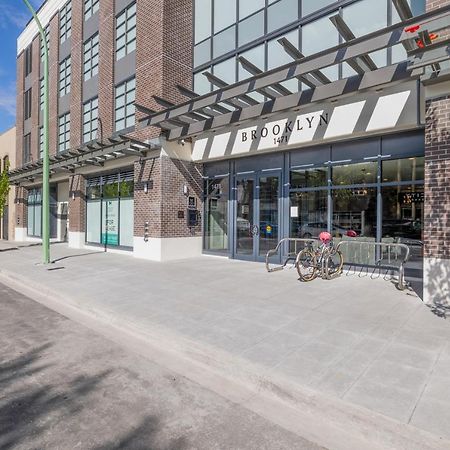 Brand New Luxury Downtown Near The Beach #13 Kelowna Dış mekan fotoğraf