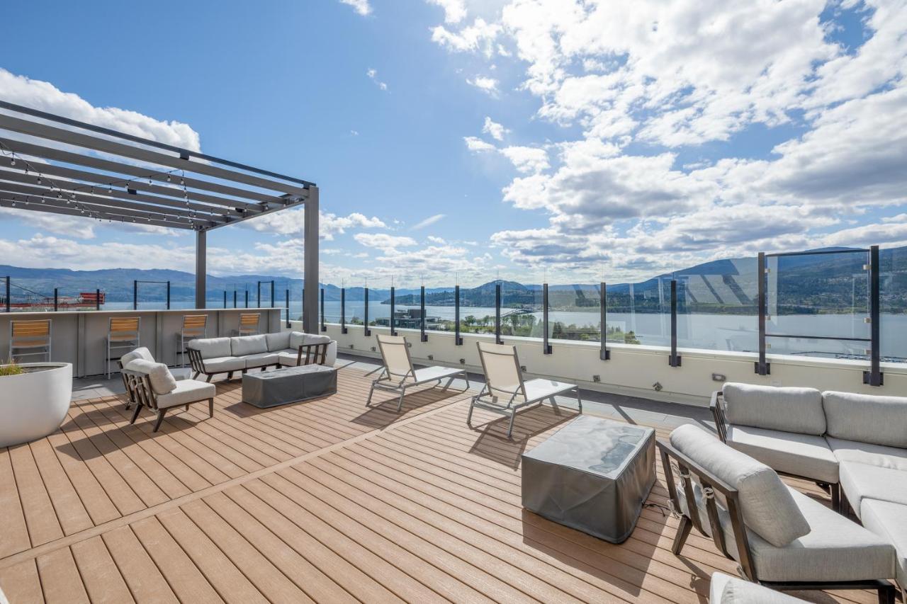 Brand New Luxury Downtown Near The Beach #13 Kelowna Dış mekan fotoğraf
