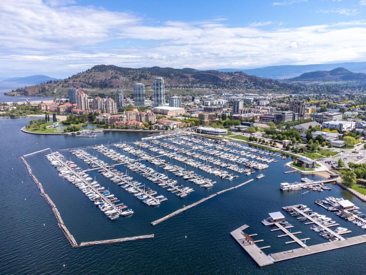 Brand New Luxury Downtown Near The Beach #13 Kelowna Dış mekan fotoğraf